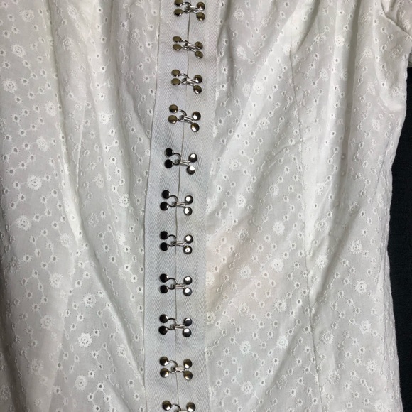 Wild Honey Off the shoulder sundress - Picture 2 of 8